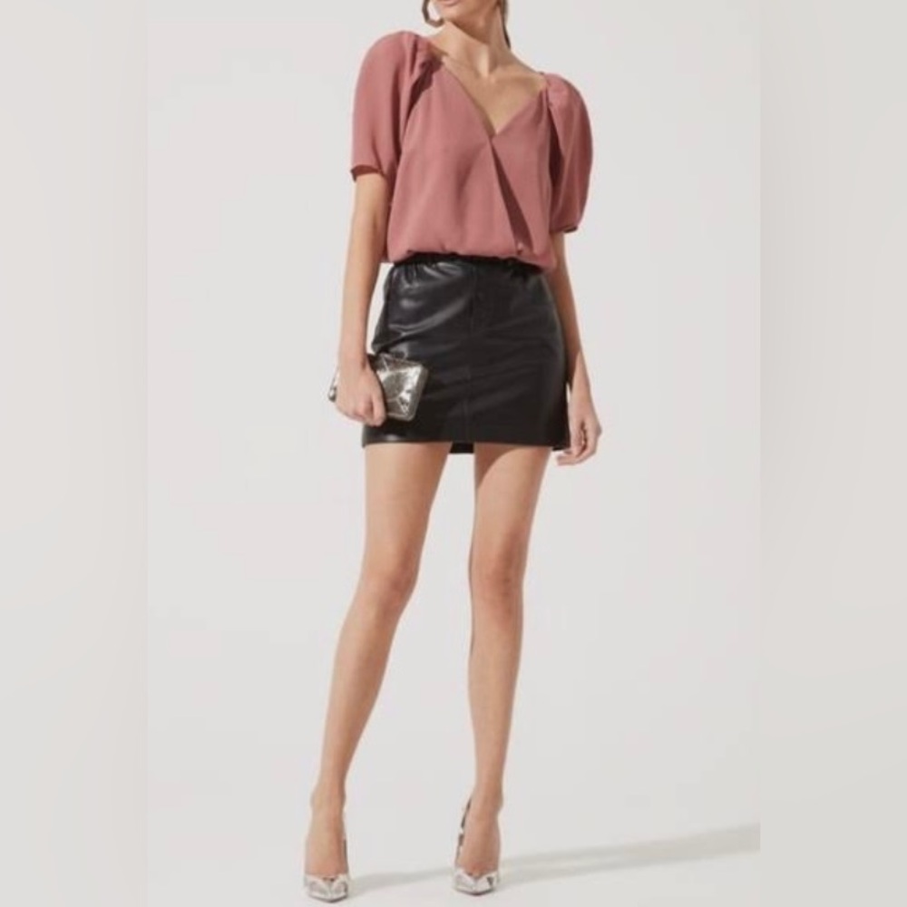 ASTR The Label, Puff Sleeve Bodysuit Dark Blush Pink, Size S, NWOT